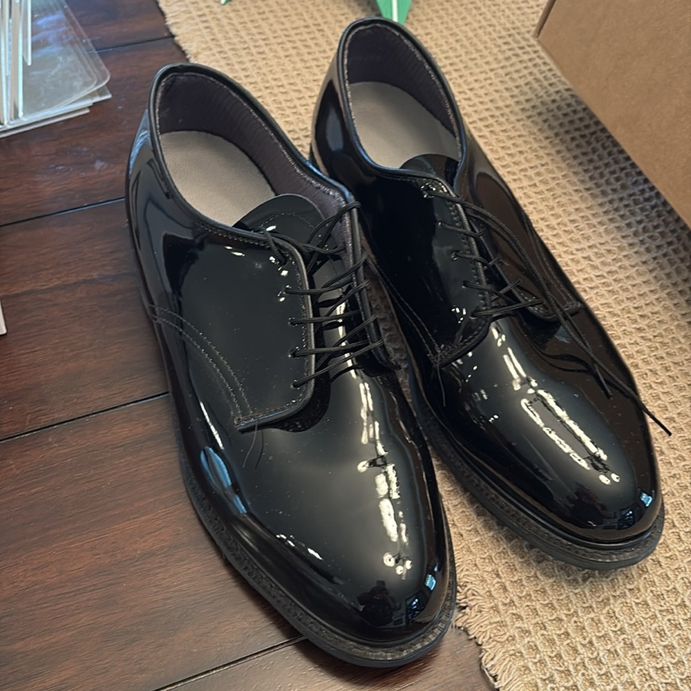 Capps Black Dress Shoe, never worn